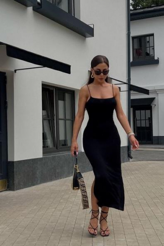 Индивидуалка СПб Аэлита Брюнетка c 3 размером груди у метро Старая Деревня Санкт-Петербург Фото-2